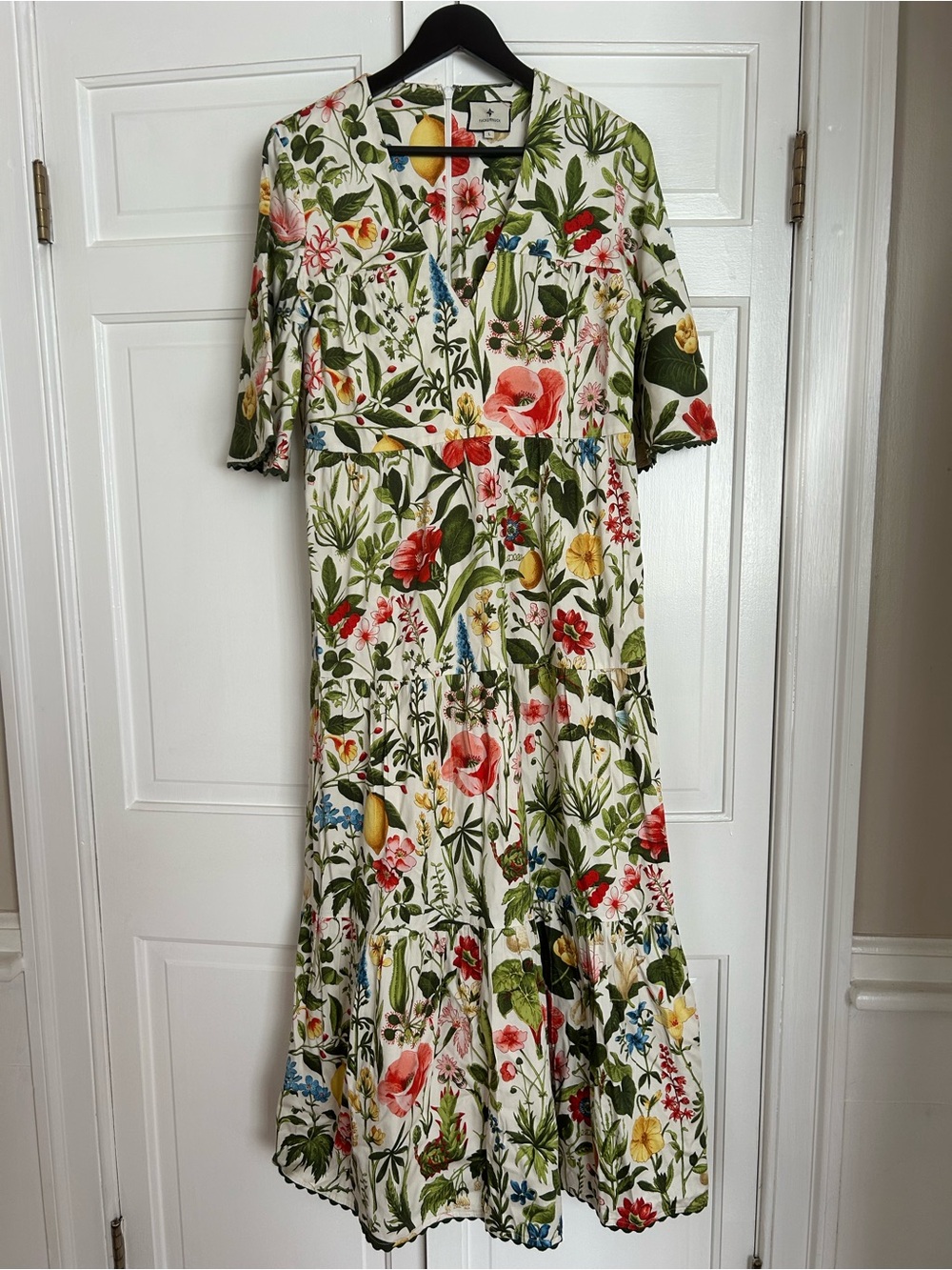 Tuckernuck Blooming Botanicals V-Neck Floral Maxi Dress Size L - Picture 5 of 11